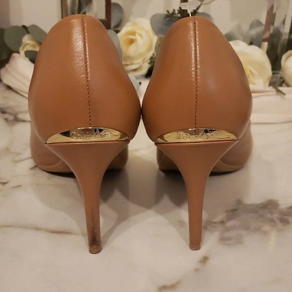 Calvin Klein Collection Tan Women's Heels - Picture 5 of 12